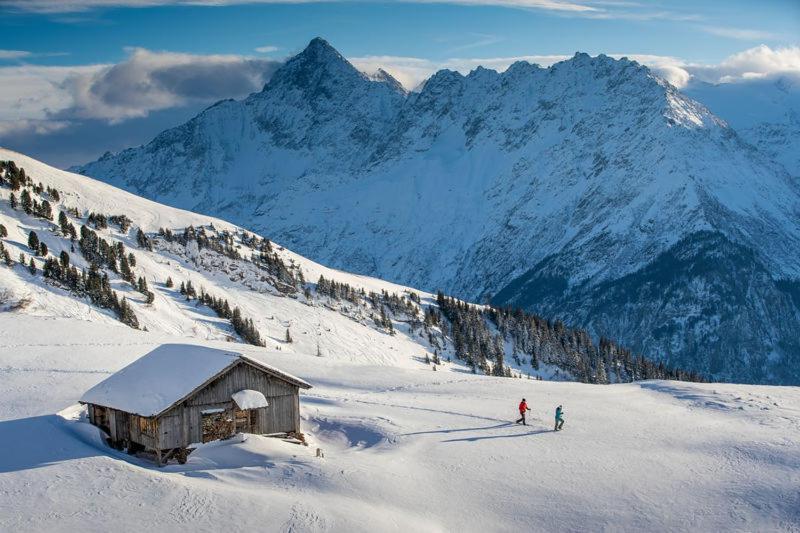 Mountain Lodge Urweider Innertkirchen Bagian luar foto